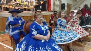 Cuatro parejas dieron vida al torneo de cuecas de adulto mayor