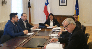 Gobierno proyecta crear 800 puestos de trabajo a diciembre