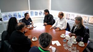 Municipalidad de Punta Arenas y ENAP acuerdan agenda de trabajo para potenciar la inversión regional