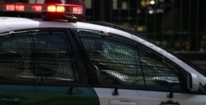 La Araucanía: Conductor de carro bomba que volcó y causó la muerte de voluntaria manejaba bajo los efectos del alcohol