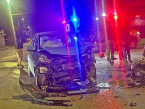 Vecinos exigen semáforos en conflictiva esquina de Punta Arenas