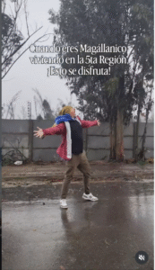 Magallánico se hace viral por “disfrutar” el temporal en la Región de Valparaíso