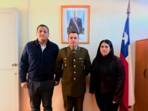Carabineros de Cerro Sombrero oficia su primer matrimonio tras asumir como oficial civil adjunto en Tierra del Fuego