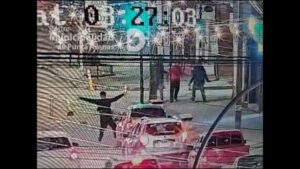 Dos detenidos tras andar con machetes afuera de una discoteca en Punta Arenas