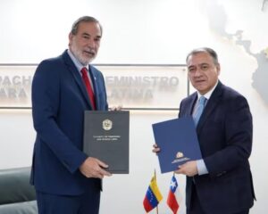 Chile y Venezuela formalizan el restablecimiento de sus relaciones consulares tras intercambio de notas diplomáticas