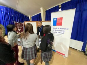 Liceo Politécnico realiza Feria Preventiva Escolar junto al Servicio de Reinserción Social Juvenil