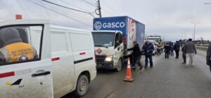 Fiscalización conjunta al transporte de carga en la Ruta 9 Norte concluye con tres detenidos y decenas de citaciones