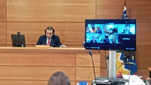 Mantienen prisión preventiva para profesor de música acusado de abuso sexual en Punta Arenas