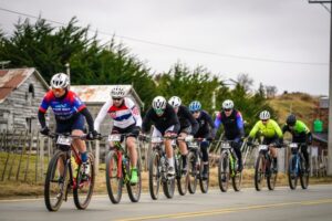 Con más de 100 ciclistas se disputó la segunda edición del “Rally de Punta Arenas”
