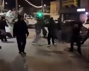Violenta riña callejera en pleno centro de Punta Arenas termina sin detenidos ni denuncias
