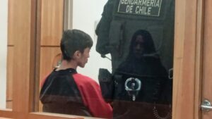 Decretaron prisión preventiva para sujeto imputado por asaltar con arma blanca a escolar en Punta Arenas