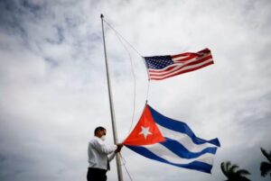 Estados Unidos prorroga por un año el embargo comercial a Cuba en medio de severa crisis en la isla
