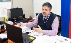 Retornos y enroques: Eduardo Castillo y Ricardo Contreras asumen nuevamente la salud regional