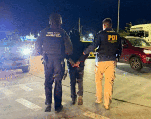 Operativos de la PDI y la Armada dejan tres prófugos de la justicia detenidos en Magallanes