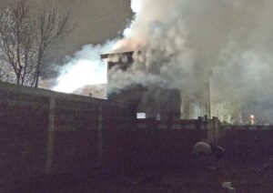 Familia afectada por incendio total en calle Circunvalación inicia campaña de ayuda tras alta médica de poblador lesionado