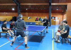 Porvenir vivió la emocionante séptima fecha de su Liga de Tenis de Mesa en la Sala de Uso Múltiple