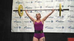 Punta Arenas celebró el IV Campeonato Municipal de Levantamiento de Pesas en el Gimnasio Vatra Box
