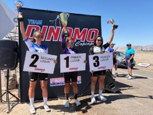 Ciclista magallánica Ariela Mansilla se corona campeona invicta en la Vuelta Máster Copiapó