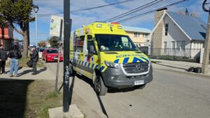 Conductor de locomoción colectiva agrede a joven con discapacidad en microbús de la Línea 5 en Punta Arenas