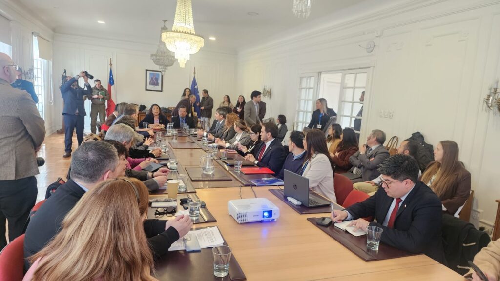 Senador Bianchi propone test de drogas obligatorio a trabajadores de residencias de menores en Magallanes