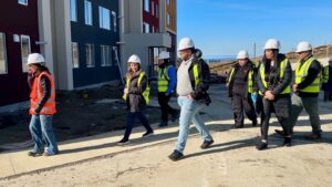 Familias de Punta Arenas conocen departamentos piloto del proyecto 