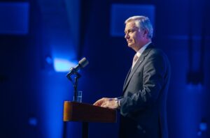 Kast en Foro Madrid: “Me eligieron para enfrentar el crimen organizado, la pobreza y la corrupción”