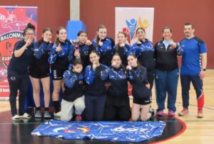 Porvenir albergó el Primer Encuentro Internacional Femenino de Hándbol en el Gimnasio Mario Zavattaro