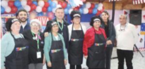 Adelaida Coñocar gana el concurso de la empanada criolla en el Barrio Juan Pablo II y clasifica a la final municipal