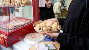Expo Empanada se tomó la Galería Palace de Punta Arenas