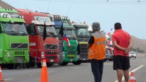 Gobierno responde a ultimátum de camioneros por alza del diésel y anticipa medidas rápidas