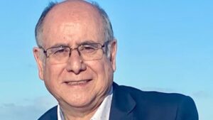 Concejal Germán Flores critica demora de 8 años para solucionar cruce crítico de Avenida Frei con Ruta 9 en Punta Arenas
