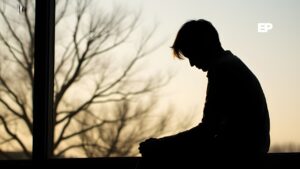 Septiembre y salud mental: especialistas llaman a estar atentos a las señales de alerta