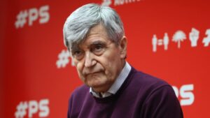 A los 71 años fallece Camilo Escalona: Reacciones en el Partido Socialista de Magallanes y las palabras de José Antonio Kast