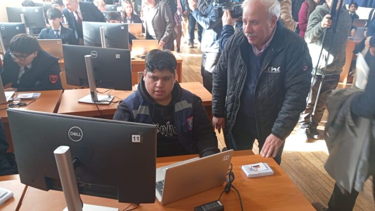 NUEVA SALA LICEO INDUSTRIAL PUNTA ARENAS – CÁMARA DE LA CONSTRUCCIÓN