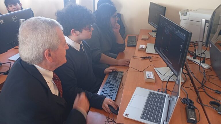 NUEVA SALA LICEO INDUSTRIAL PUNTA ARENAS – CÁMARA DE LA CONSTRUCCIÓN
