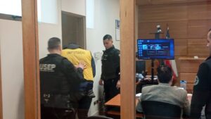 Decretan prisión preventiva para sujeto acusado de violar a menor en Punta Arenas