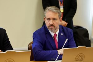 Diputado Alejandro Riquelme valora anuncios de Defensa para Magallanes