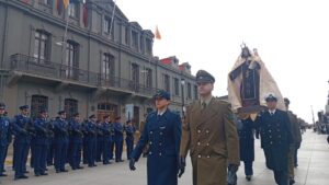 La Diócesis de Magallanes celebró la tradicional Oración por Chile con multitudinario desfile y reconocimiento a laicos destacados