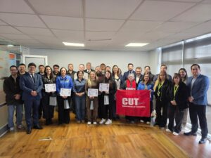 Seremi del Trabajo conmemora Día del Dirigente Sindical con emotivo conversatorio “Voces del sindicalismo” en Magallanes