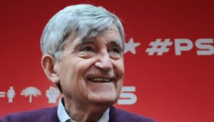 Murió Camilo Escalona: histórico dirigente del PS