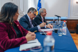 Presidente Kast inicia su primera visita oficial a Magallanes encabezando gabinete regional