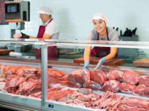 Sernac detecta diferencias de hasta $29.000 en la “canasta dieciochera” en Punta Arenas y Puerto Natales