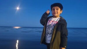 Estudiante de Punta Arenas gana concurso de asistencia escolar y viajará al Centro Espacial Kennedy