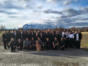 Seremi del Trabajo refuerza orientación y subsidios laborales en Torres del Paine por inicio de temporada turística