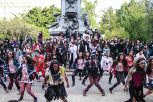 “Zombie Walk” se toma las calles de Punta Arenas