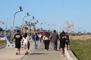 Magallánicos repletaron la Costanera en una jornada de calor inusual