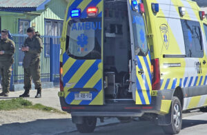 Brutal agresión mantiene grave a hombre de 41 años mientras se intensifica búsqueda de responsables