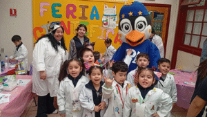 Exposición Escolar de Ciencias Destaca Creatividad y Aprendizaje Práctico en Estudiantes