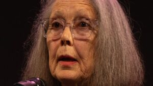 La ensayista y poeta canadiense Anne Carson gana el Premio Nobel de Literatura 2026