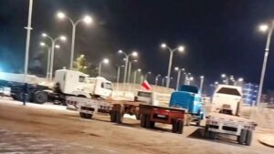 Camioneros inician paro indefinido en San Antonio por alza de combustibles y nuevos pórticos TAG en la Ruta 78